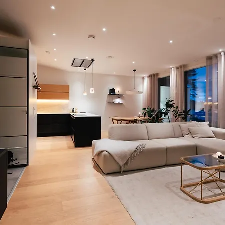Lapland Riverside Escape Villa *