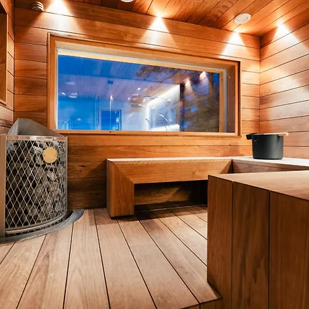 Lapland Riverside Escape Villa Rovaniemi